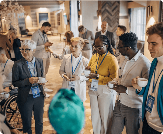 people-gathering-at-event