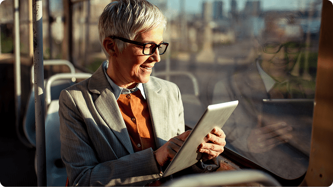 woman-looking-at-tablet
