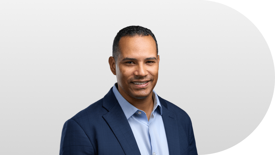 Juan Nieves Headshot