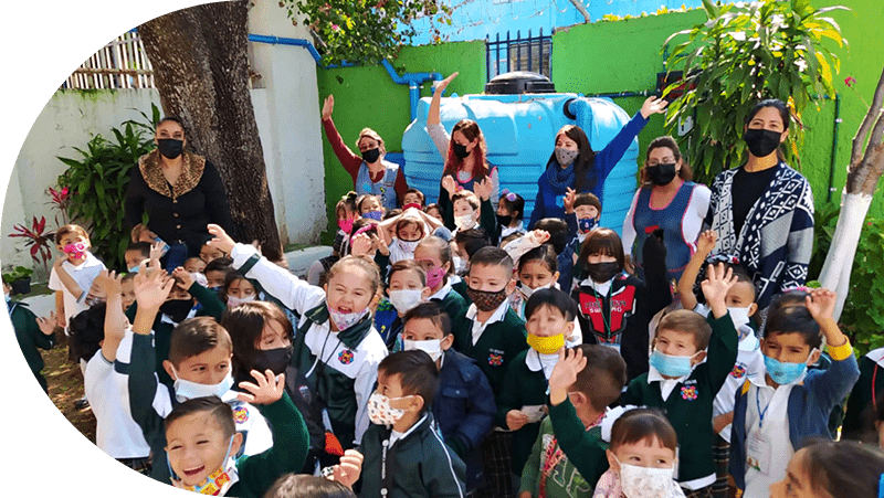 Testimonial Image Escuelas de Lluvia