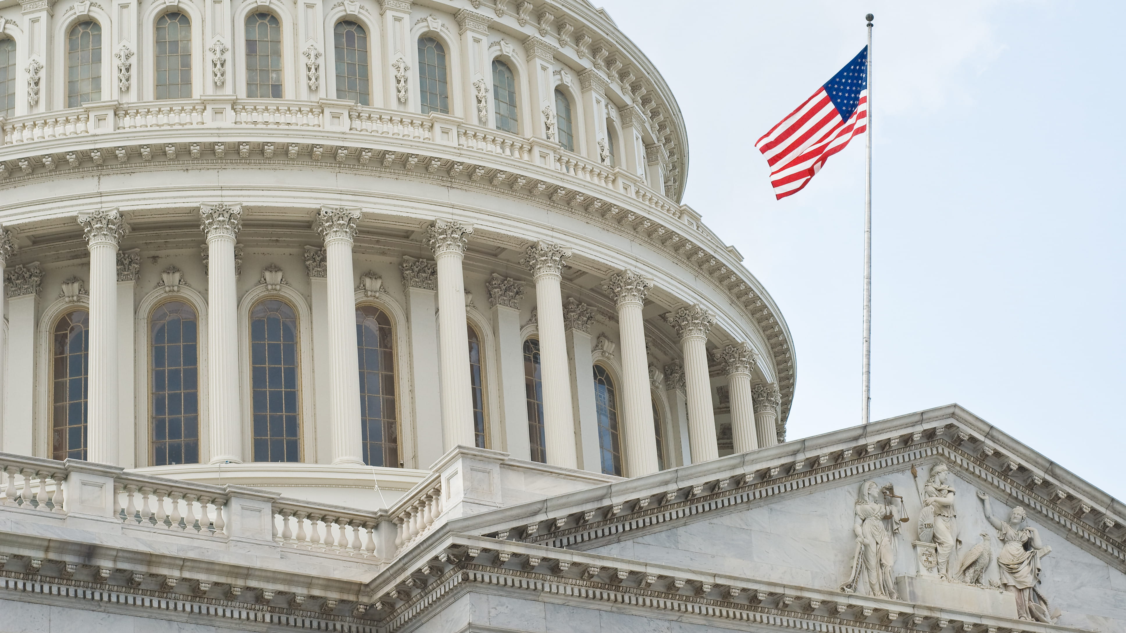 capitol-hill-america-flag