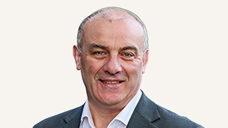 Peter Glynne headshot