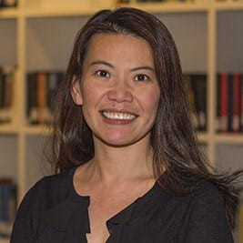 Luong Linh Headshot 2024