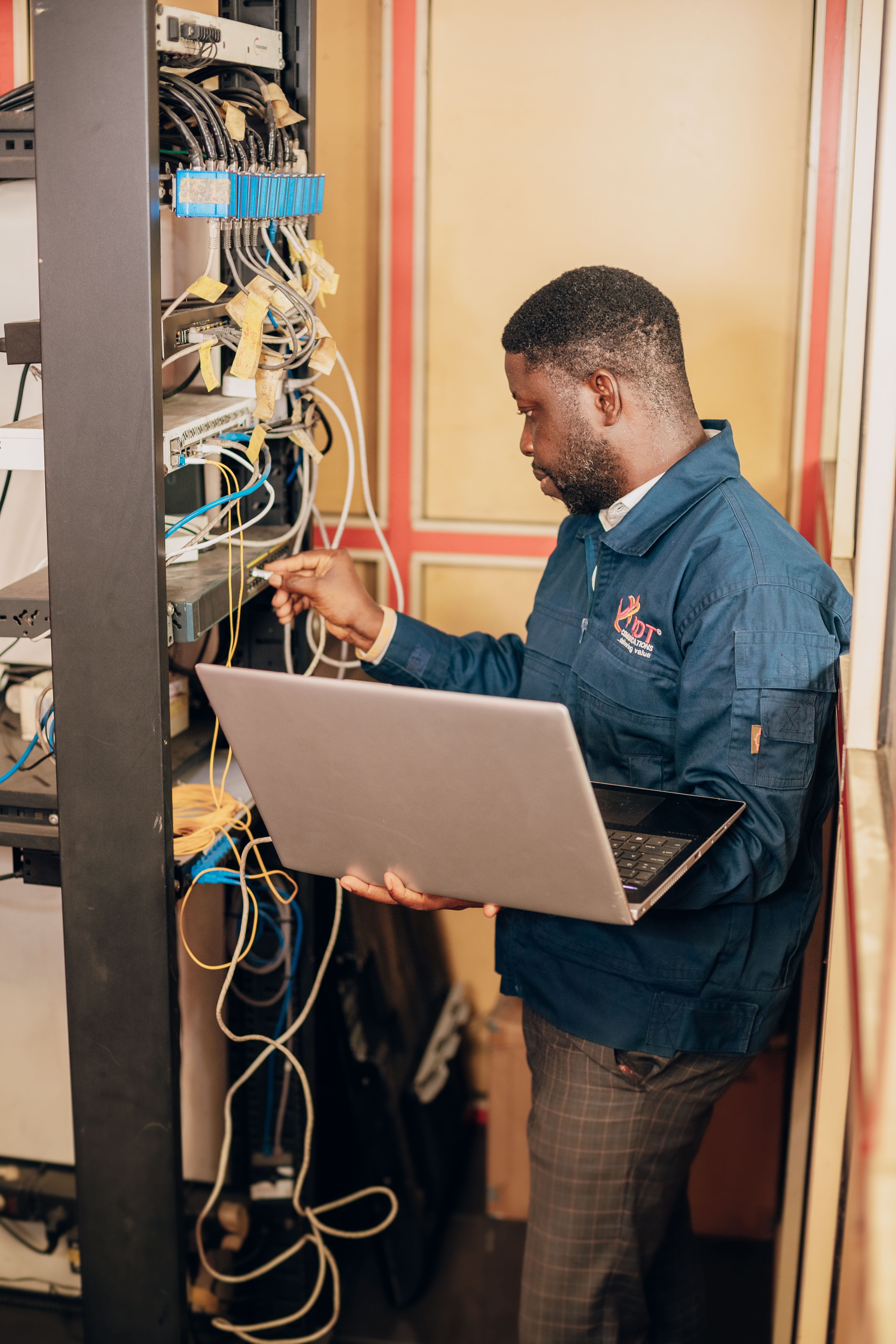 Bringing-Broadband-nigeria-2